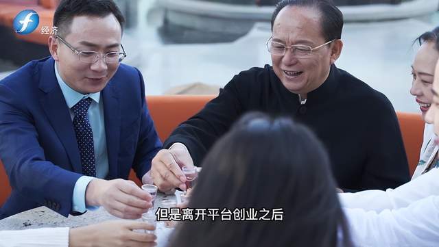 通过500多个商标和供应链,助你用人脉做酱香酒定制_品牌_泉商_海尔