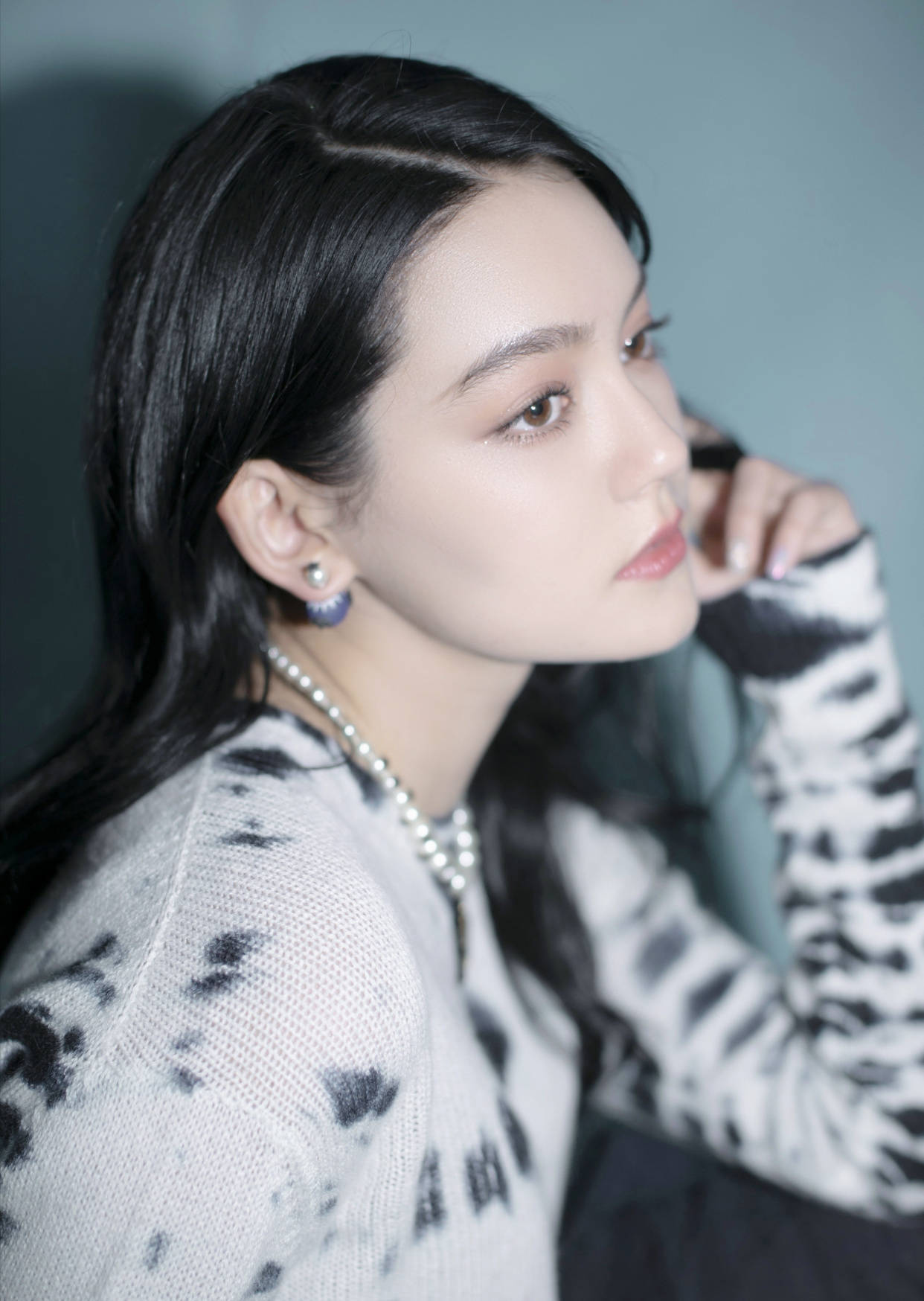 原创新生混血小花李诗颖酷似迪丽热巴和baby的结合体她不火谁火