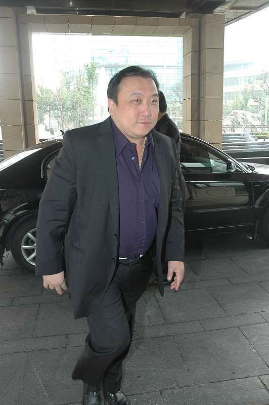 王晶:用内地演员做男一号,基本没有海外票房,唯独他值得一试_吴京