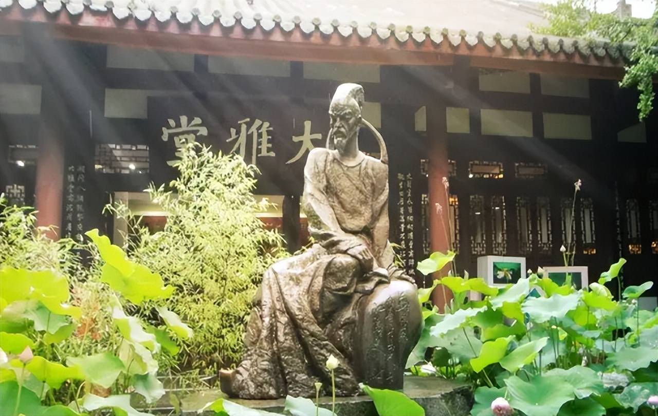 原创
杜甫草堂复原唐朝烹茶法,这种茶好喝吗,喝过的人说它像一种食品