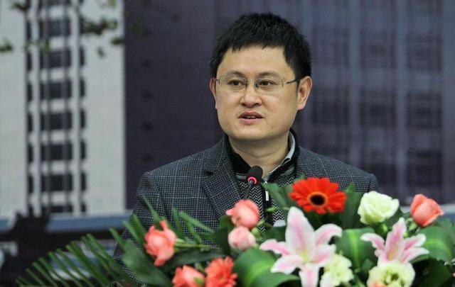 武大原副校长舒红兵:两次获国家级大奖,开创多个武大第一_饶毅_施一公