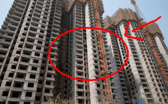 风水学讲究的是天圆地方的说法,所以房屋户型方正为吉,不规则缺角为凶