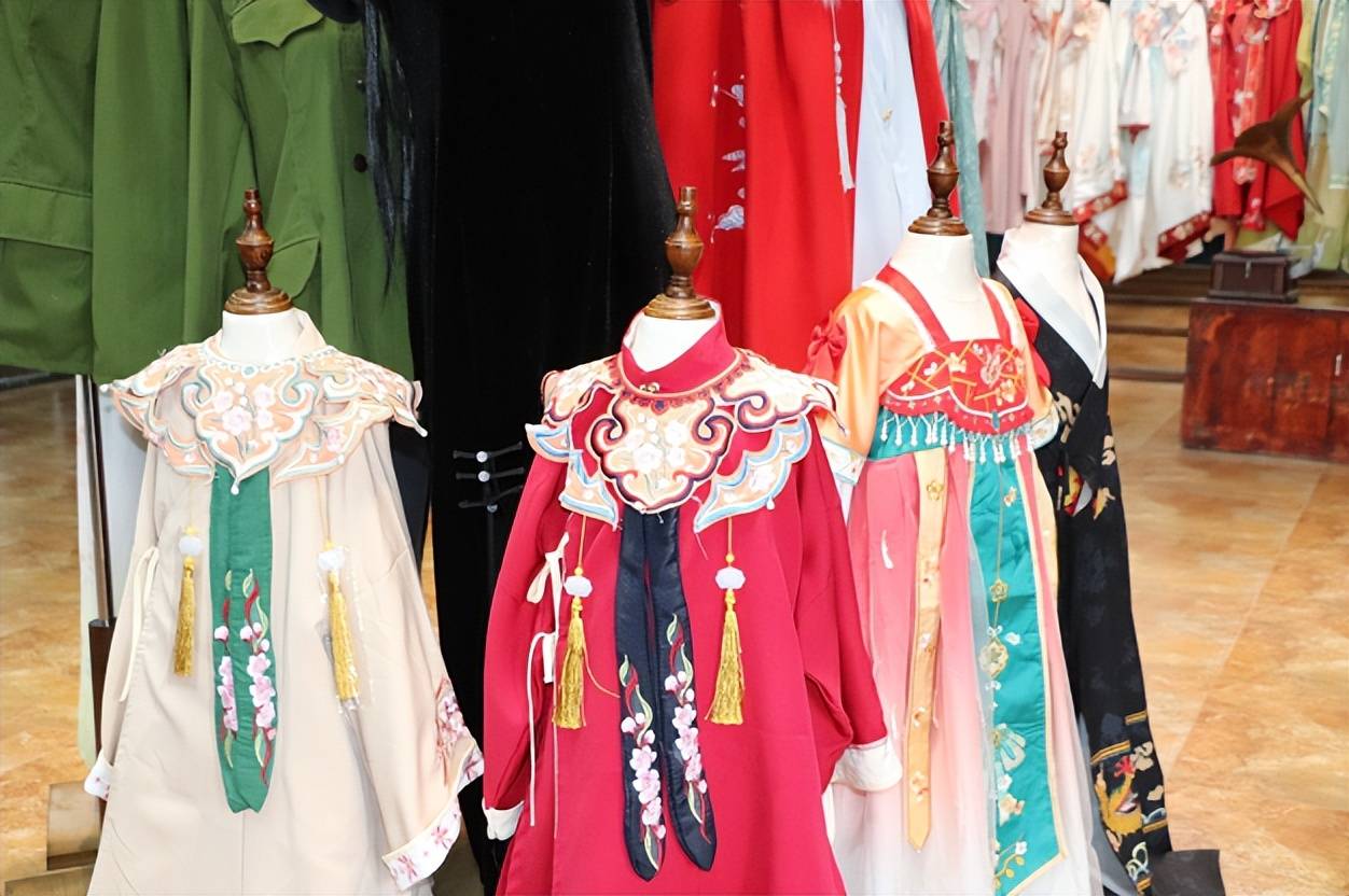 皇家驿站影视换装体验馆沉浸式体验汉服