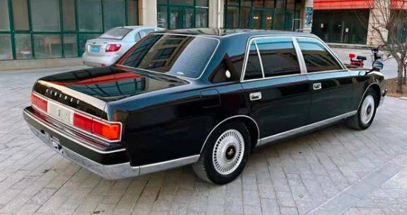 带有凤凰的丰田?这车有点超乎意外了