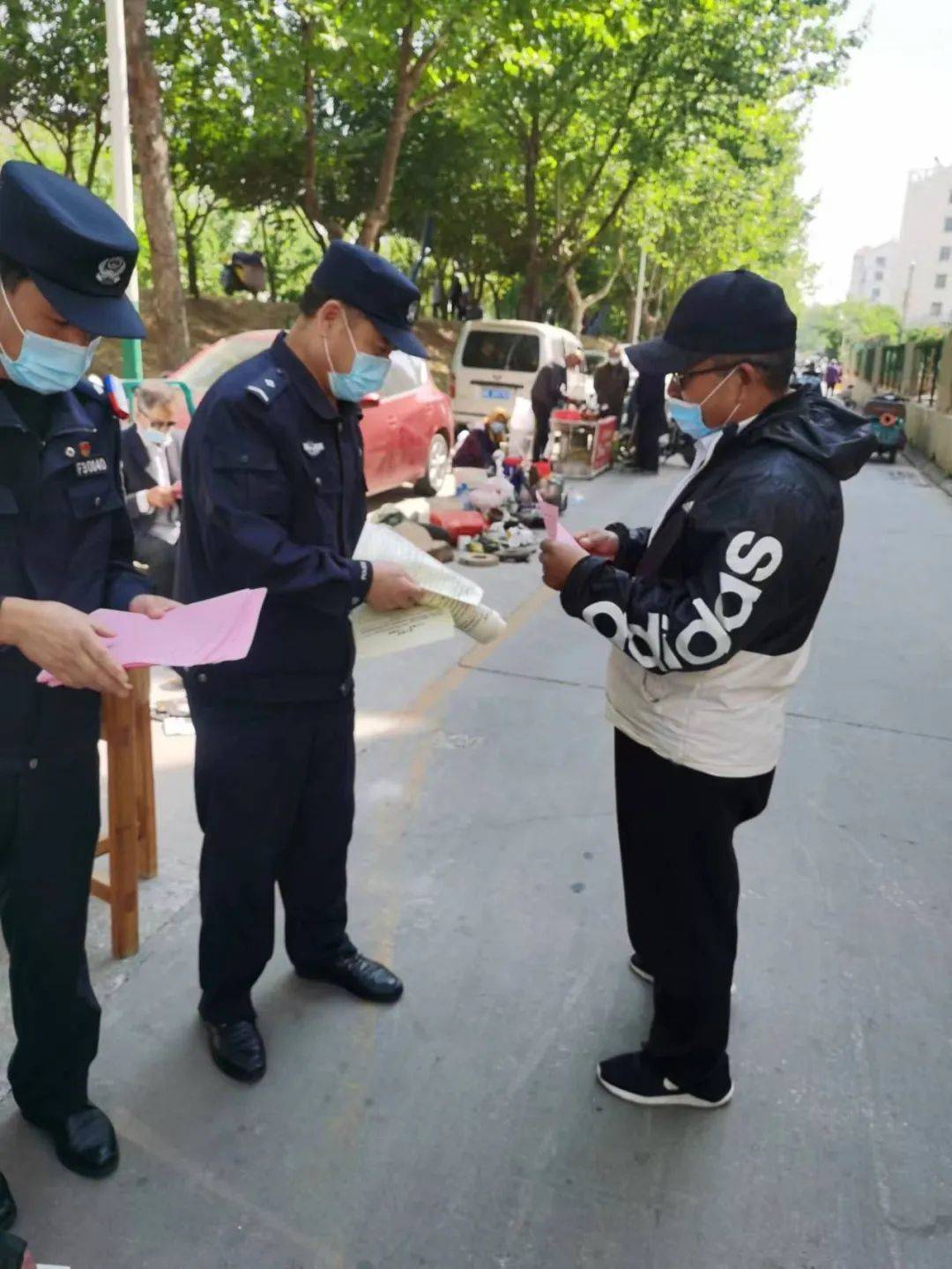 线上线下齐行动,经济犯罪侦查大队教您远离经济犯罪陷阱_防范_宣传日