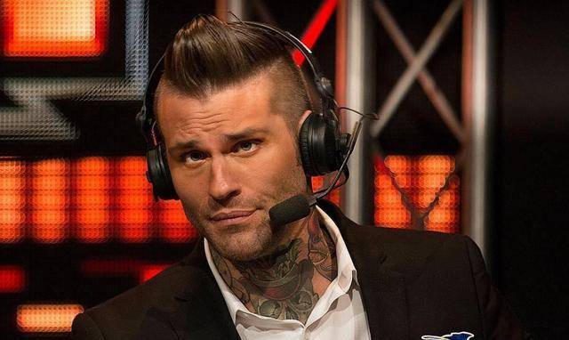 wwe这对女子冠军也太敢了……_内奥米_克斯_比赛