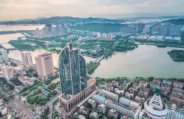 福建有一城市，虽然经济不如福州发达，但消费却可“比肩”上海
