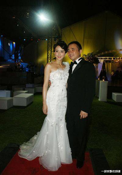 零绯闻,30岁嫁入豪门,淡出娱乐圈之后她变成了这样_胡静_朱兆祥_作品