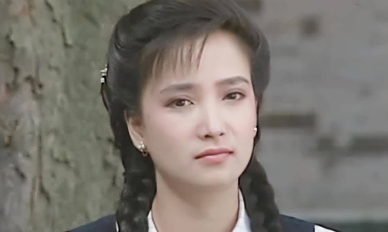 原创何晴被刘威辜负逼走许亚军原配51岁患脑瘤后才知廖京生的好