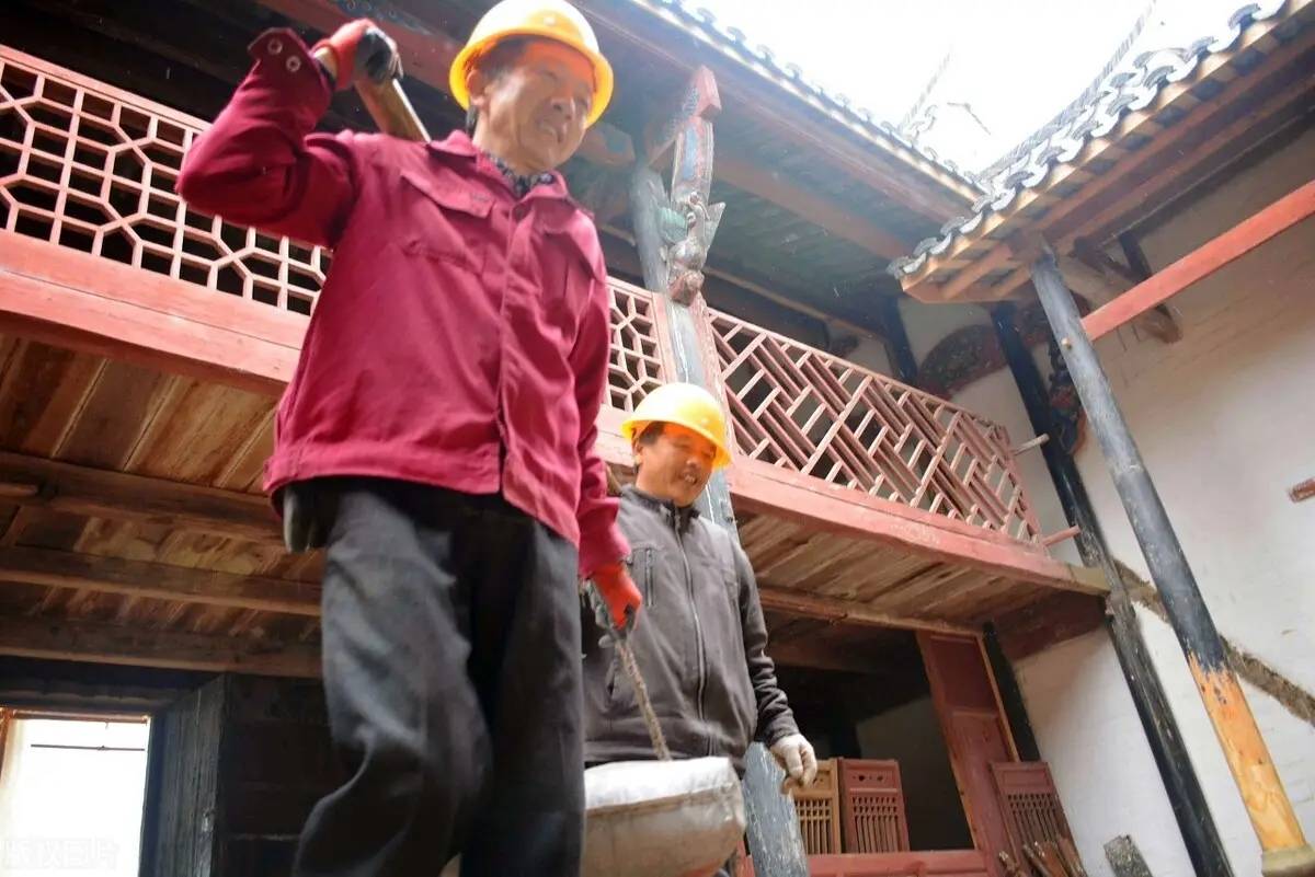 "挑担房"什么样?有什么道理吗?_房子_抬轿_房屋