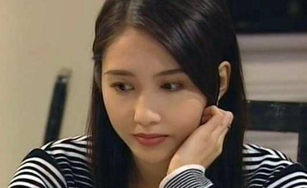 "tvb花旦"蔡慧敏被辣手摧花的"扒衣门"往事,和她的浪荡爱情