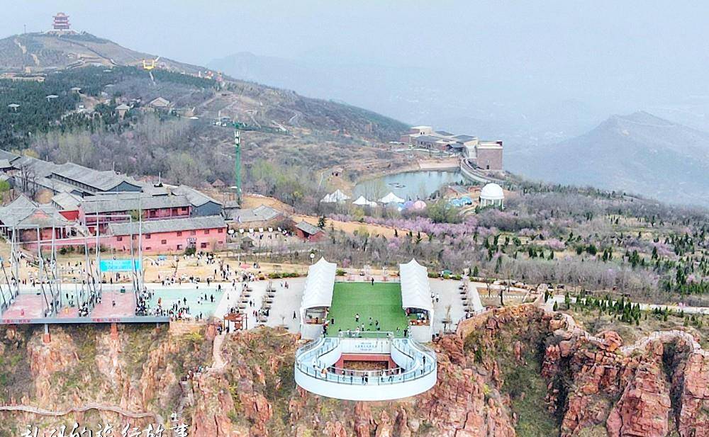 郑州这个景区有世界最长玻璃环廊被誉为“中原小黄山”门票免费