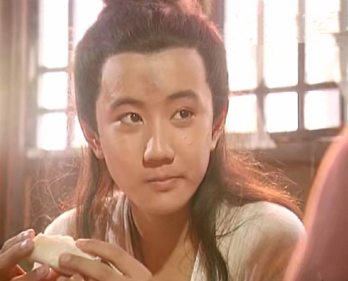 原创童星叶静42岁两鬓斑白胖到170斤这些年他经历了什么