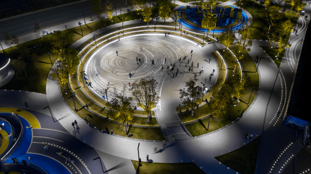 花都致岭星际广场灯光设计项目_游乐_空间_星辰
