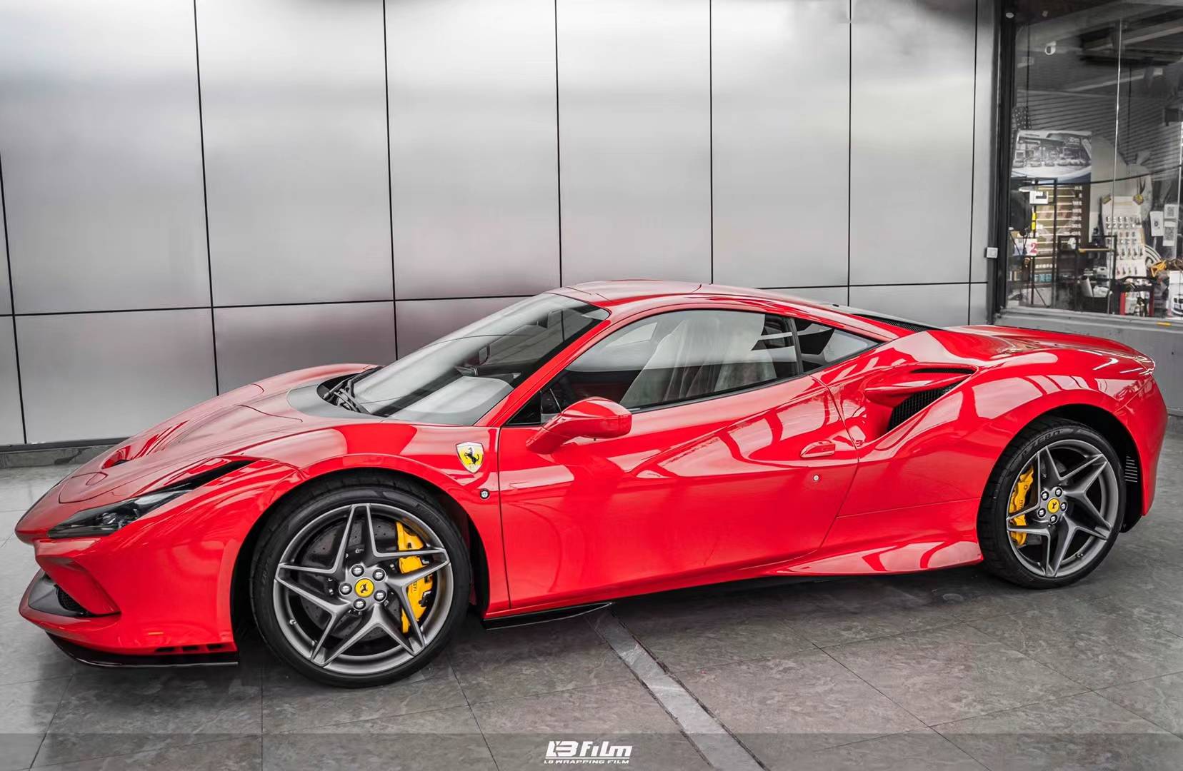 法拉利f8lbfilm改色膜高亮法拉利红