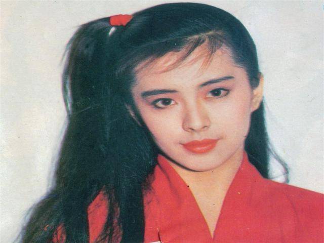 原创她是90年代的女神因失败的恋爱至今未婚但却令无数人艳羡惋惜