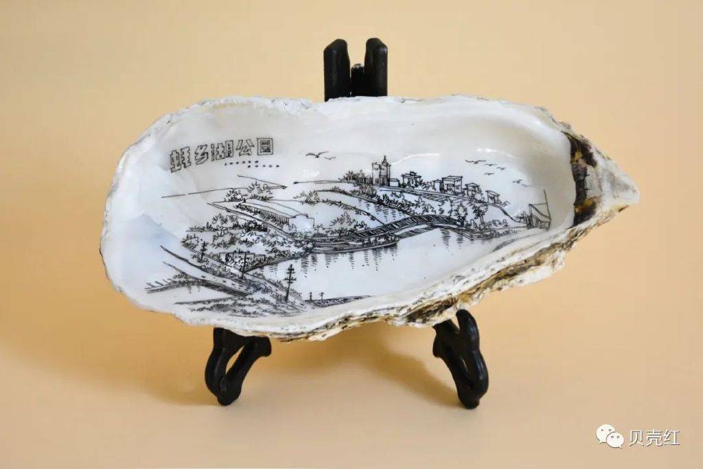 城市名片深圳海洋手绘蚝壳资源再利用创意手绘耀精彩