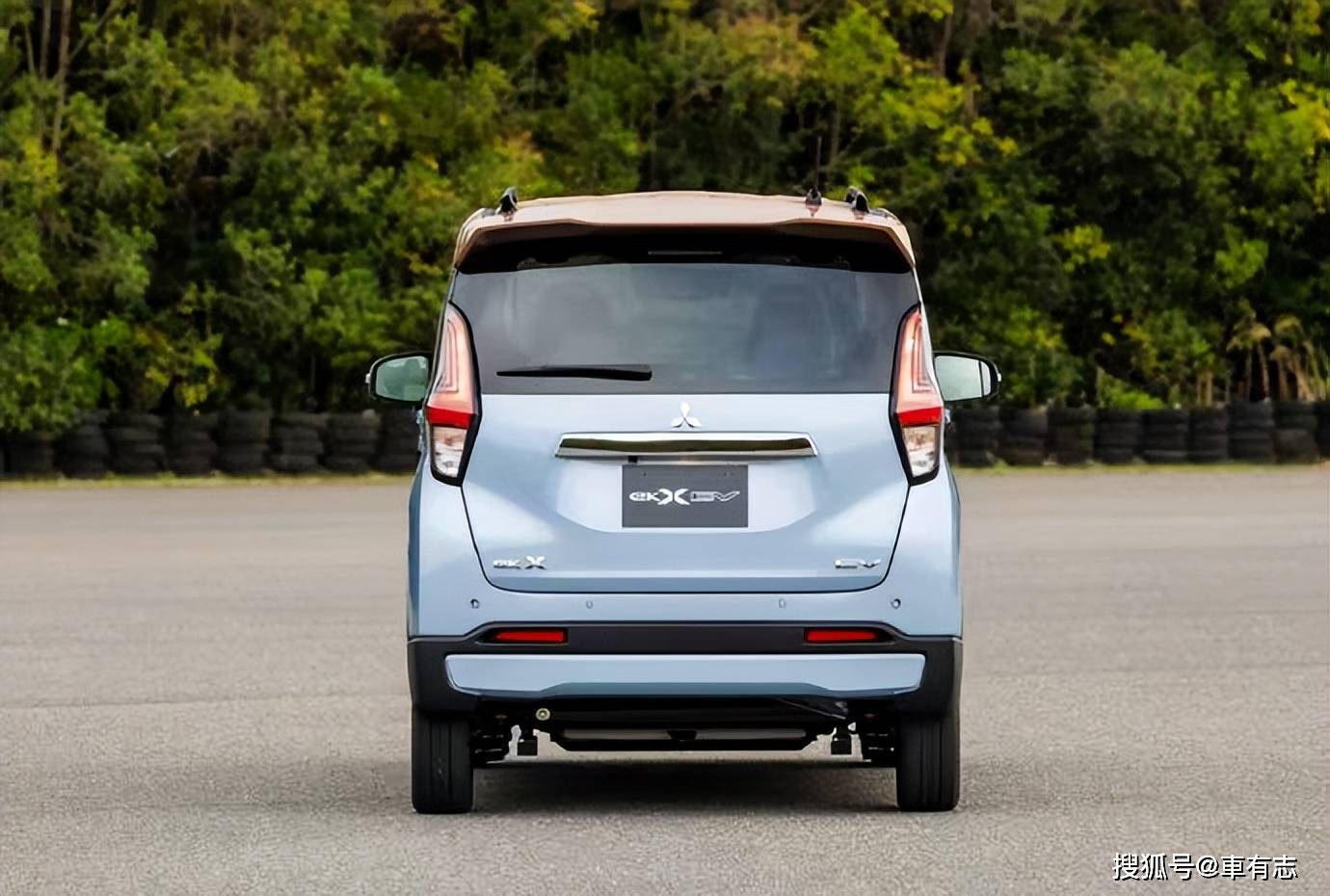 三菱微型电动车ekxev官图发布外观个性续航180公里售价97万