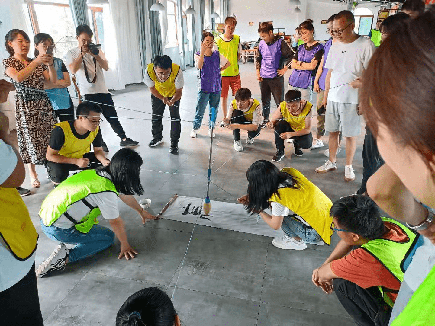 岳阳团建拓展如必一运动官网何收费的？岳阳团建拓展多少钱？岳阳团建拓展避坑指南！(图2)