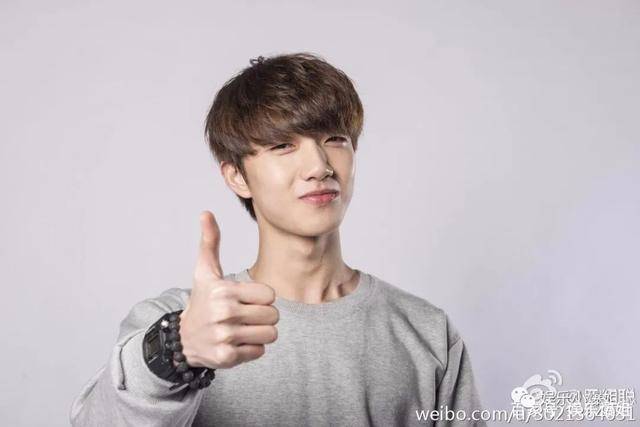 原创杨幂和赵丽颖小五张檬结婚团内cp吕绍聪是退出娱乐圈