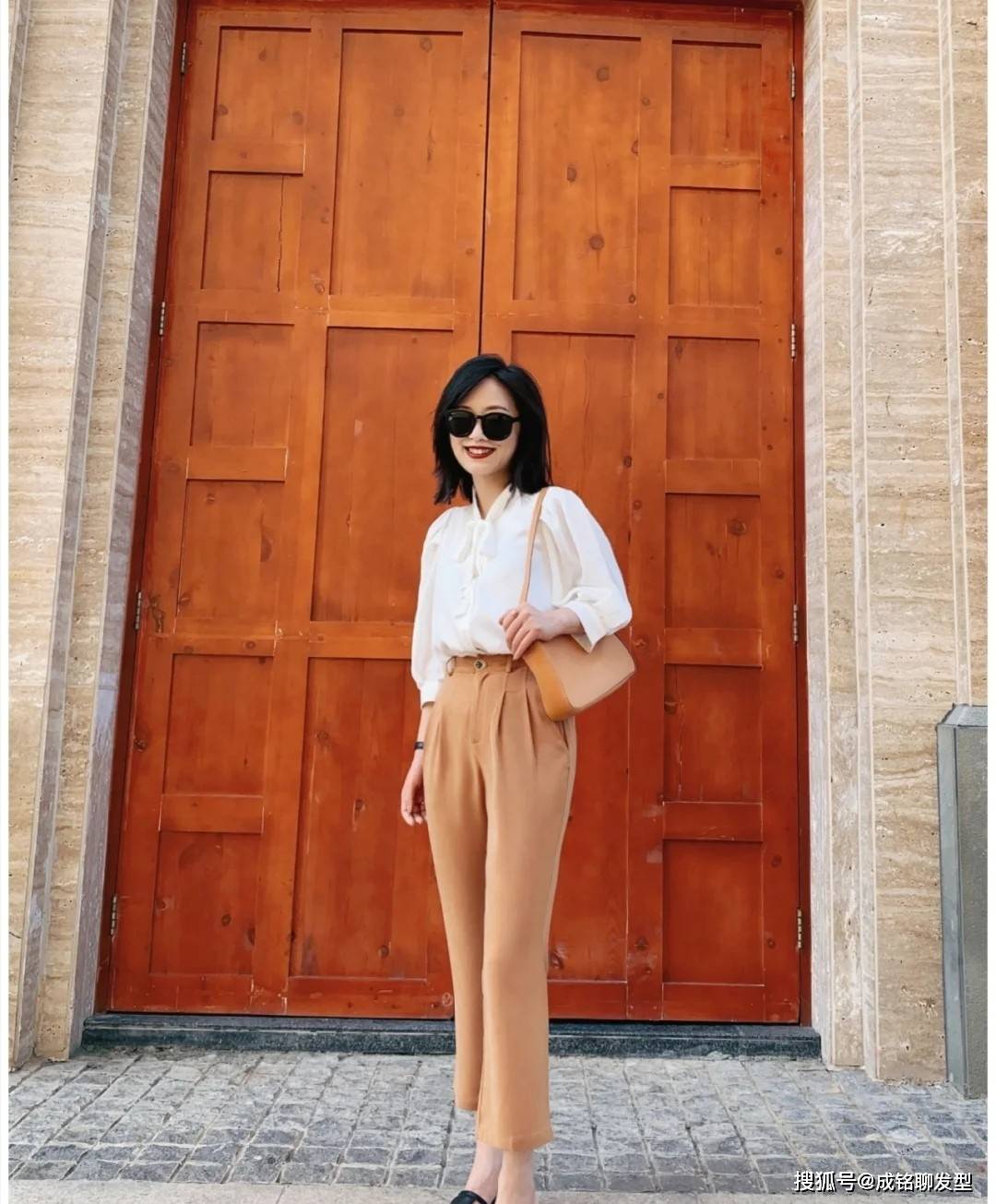 原创那些一看就很有气质的女人都爱这么打扮优雅时髦又有品味