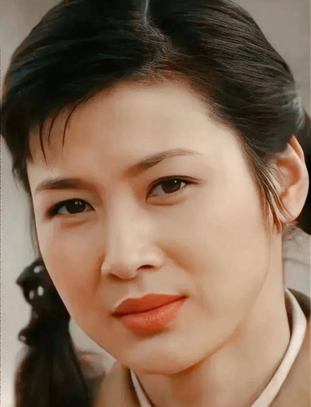 原创亮剑女神童蕾和周一围相恋5年32岁嫁富豪42岁老公造假判刑