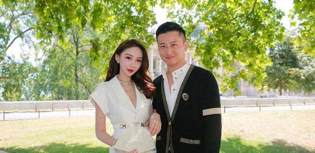 老王是深圳有名的富二代,不仅有钱,长得还帅,家里有不少矿山,在叶珂上