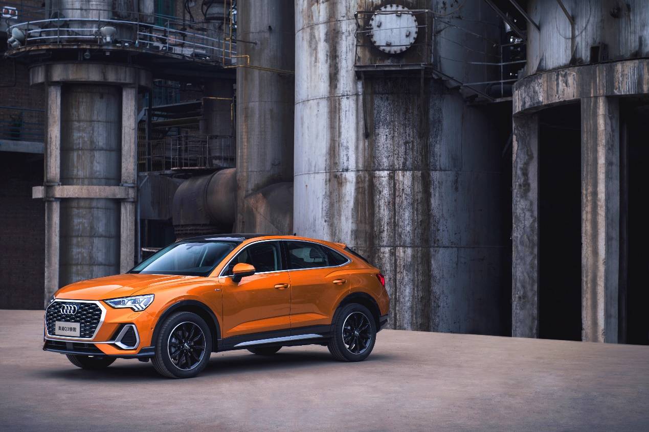 颜值与才华并存,奥迪q3 sportback展现出色实力_搜狐汽车_搜狐网