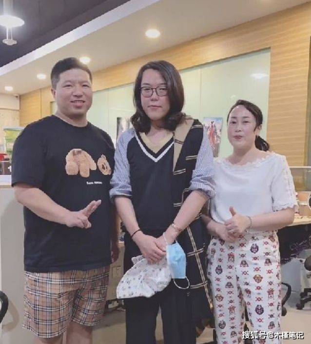 网红浪胃仙疑似整容失败鼻子红肿出现后遗症依然在坚持卖货