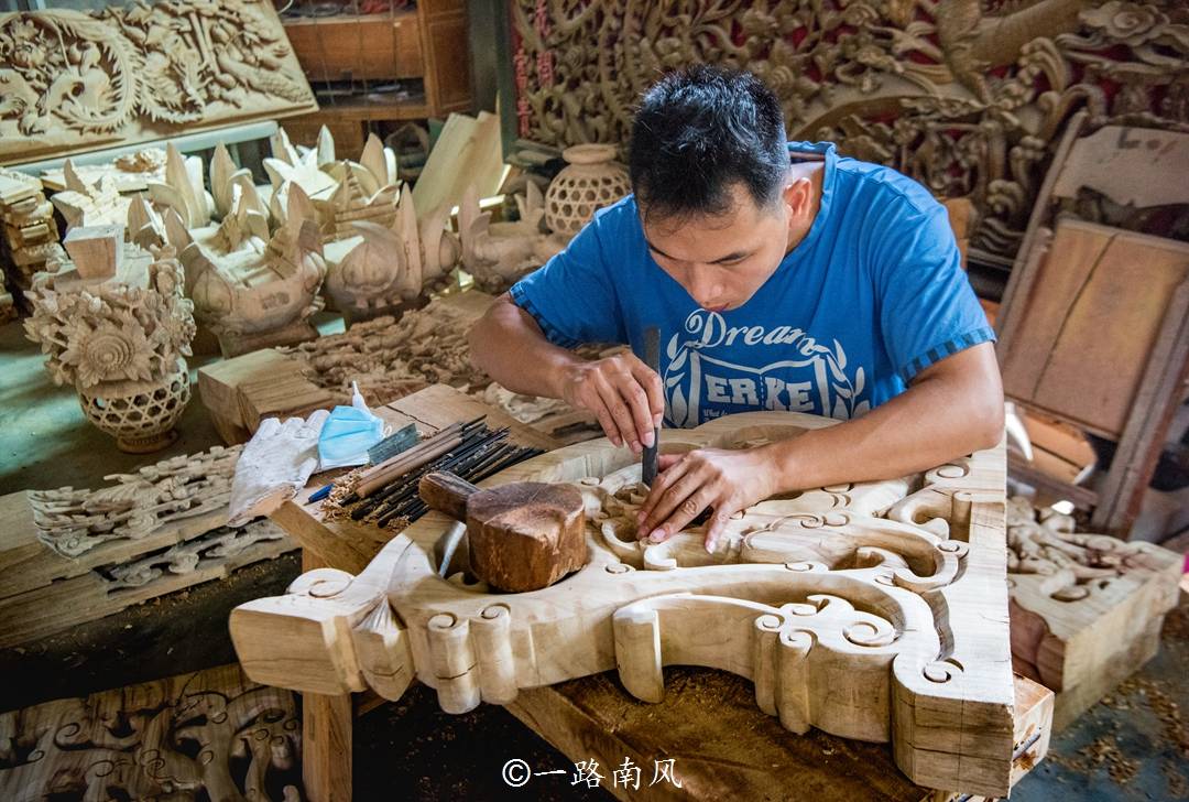 揭阳有座木雕村，当地人靠木雕手艺奔向小康，部分作品能卖20多万_钱坑 