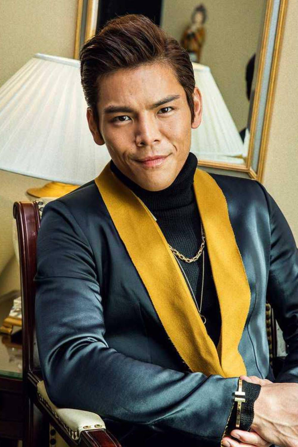 向佐回应药水哥挑衅 药水哥赶紧下跪道歉 网红恶意炒作无下限_李连杰