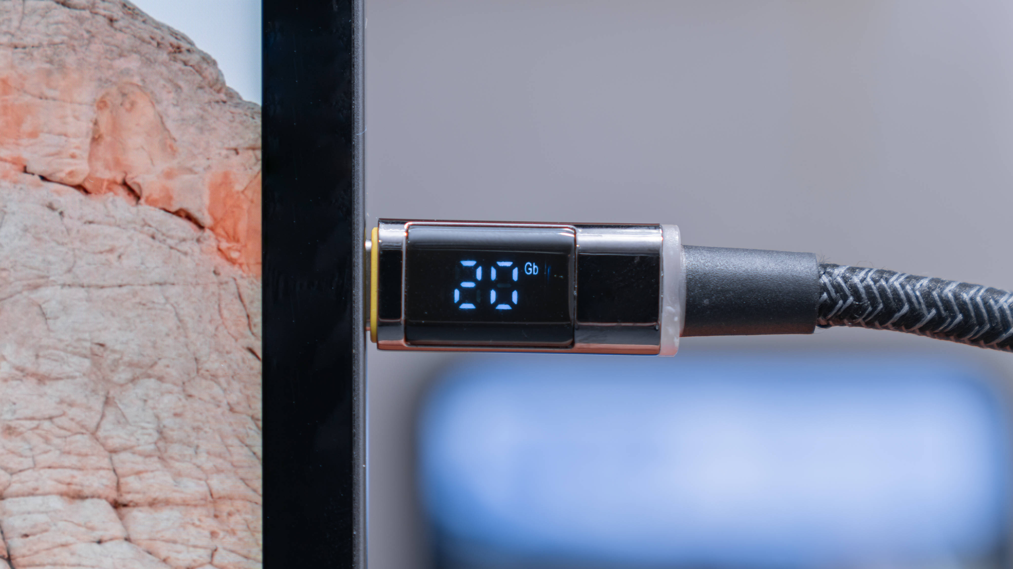 Aohi 数显快充线原来这么好玩?兼评 40W 双 C 口充电器