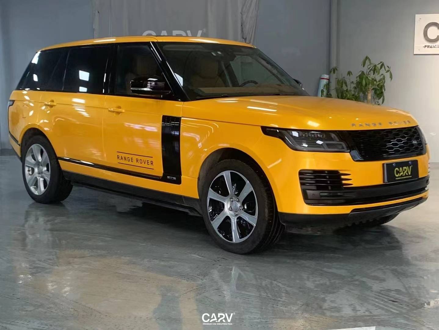 路虎揽胜卡孚改色膜超亮金属枫叶黄