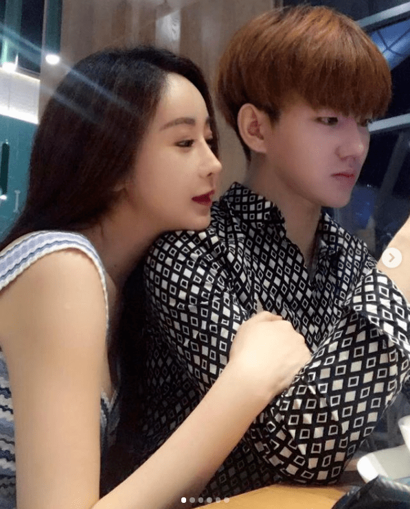 从表面来看,咸素媛的确过上了幸福的少奶奶生活,但她背后和小男友的