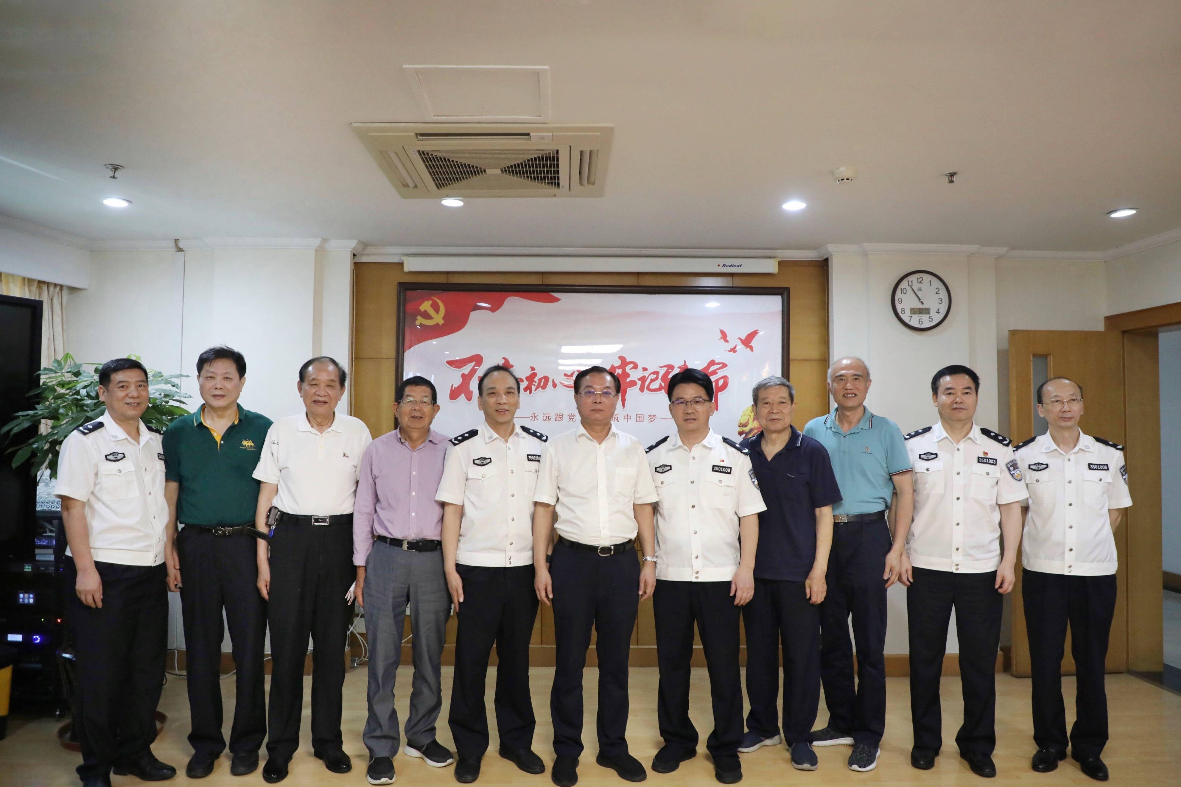 福建省司法厅原一级巡视员,党委委员,副厅长陈强等曾在福建省监狱管理