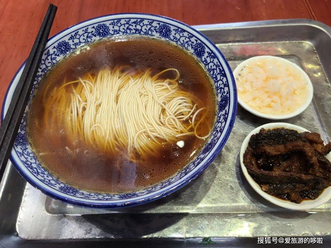 上海「炒鳝糊」是一道什么样的美食？有什么特色？ - 知乎