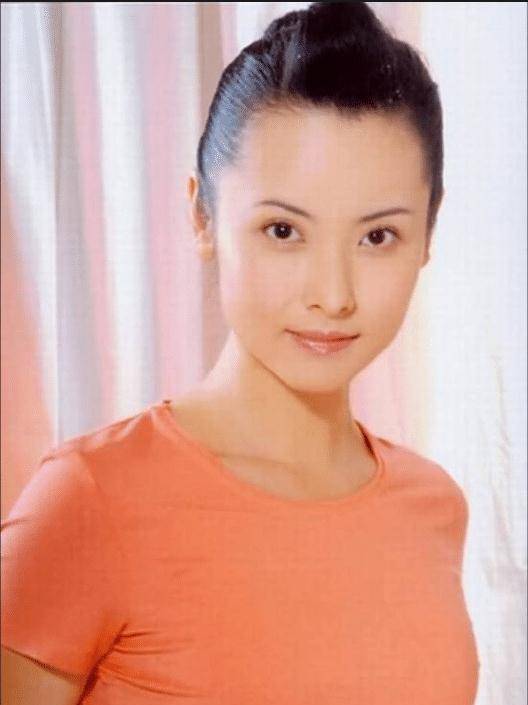 原创最美师娘杨明娜与田亮结婚育有一子3年后离婚反遭控诉