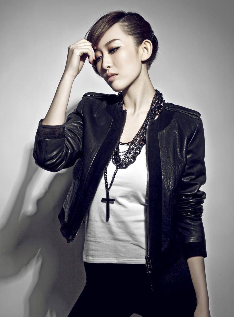 原创1984年出生的女明星白百何郭美女董姝她们个个美若天仙