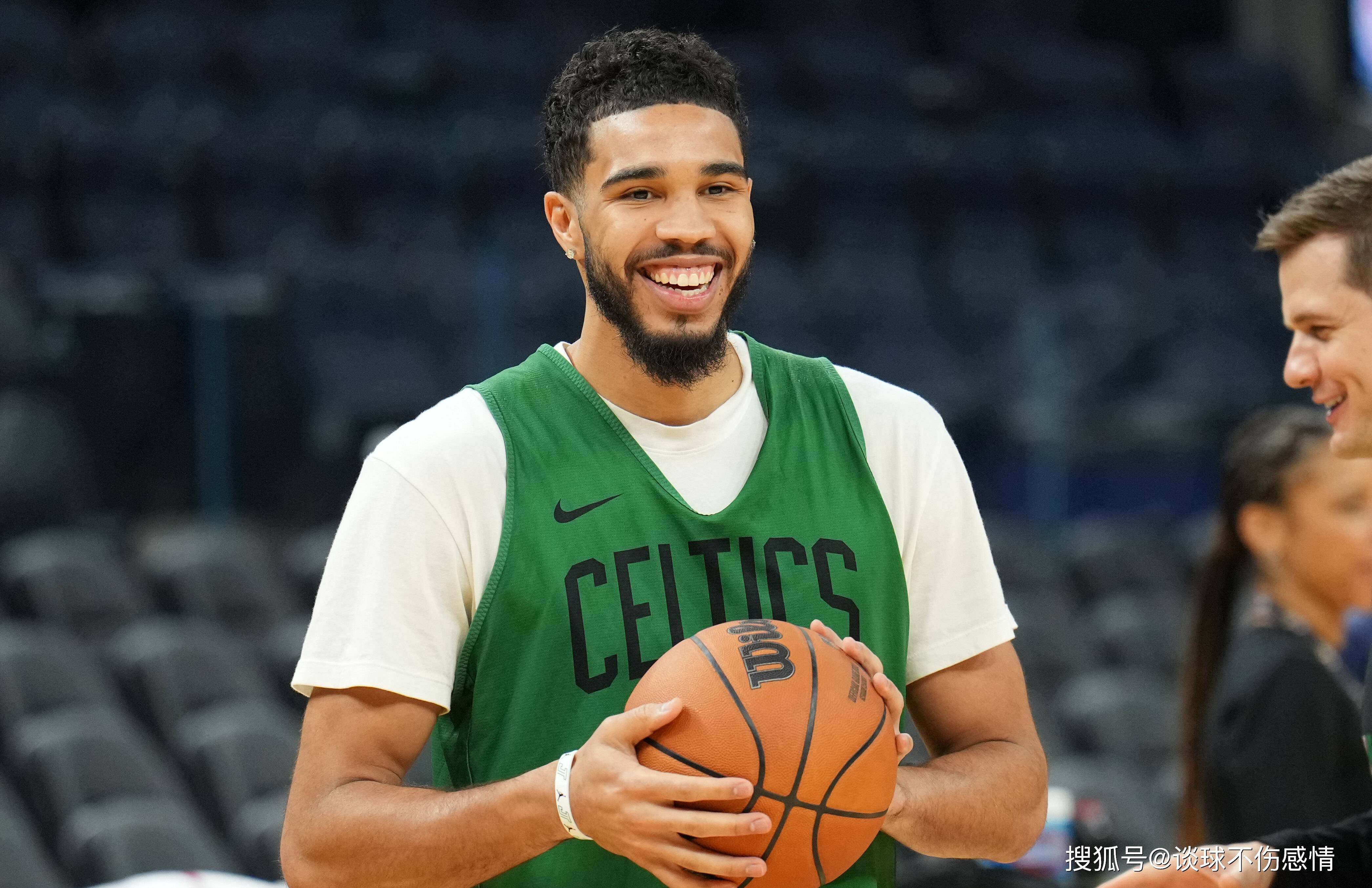 维金斯再怼塔图姆!状元永远是状元,而探花终究是探花!