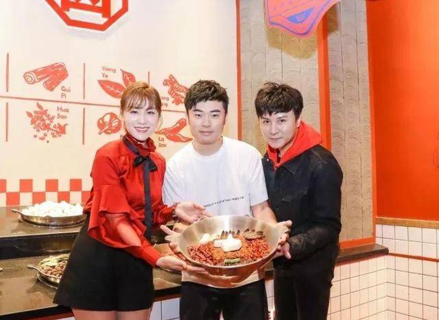 原创陈赫火锅店狂赚12亿后退股270家加盟店倒闭血亏上千万