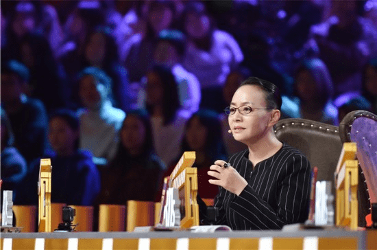 宋丹丹新剧《对你的爱很美》,她在该部剧中饰演了一个什么角色?_作品_