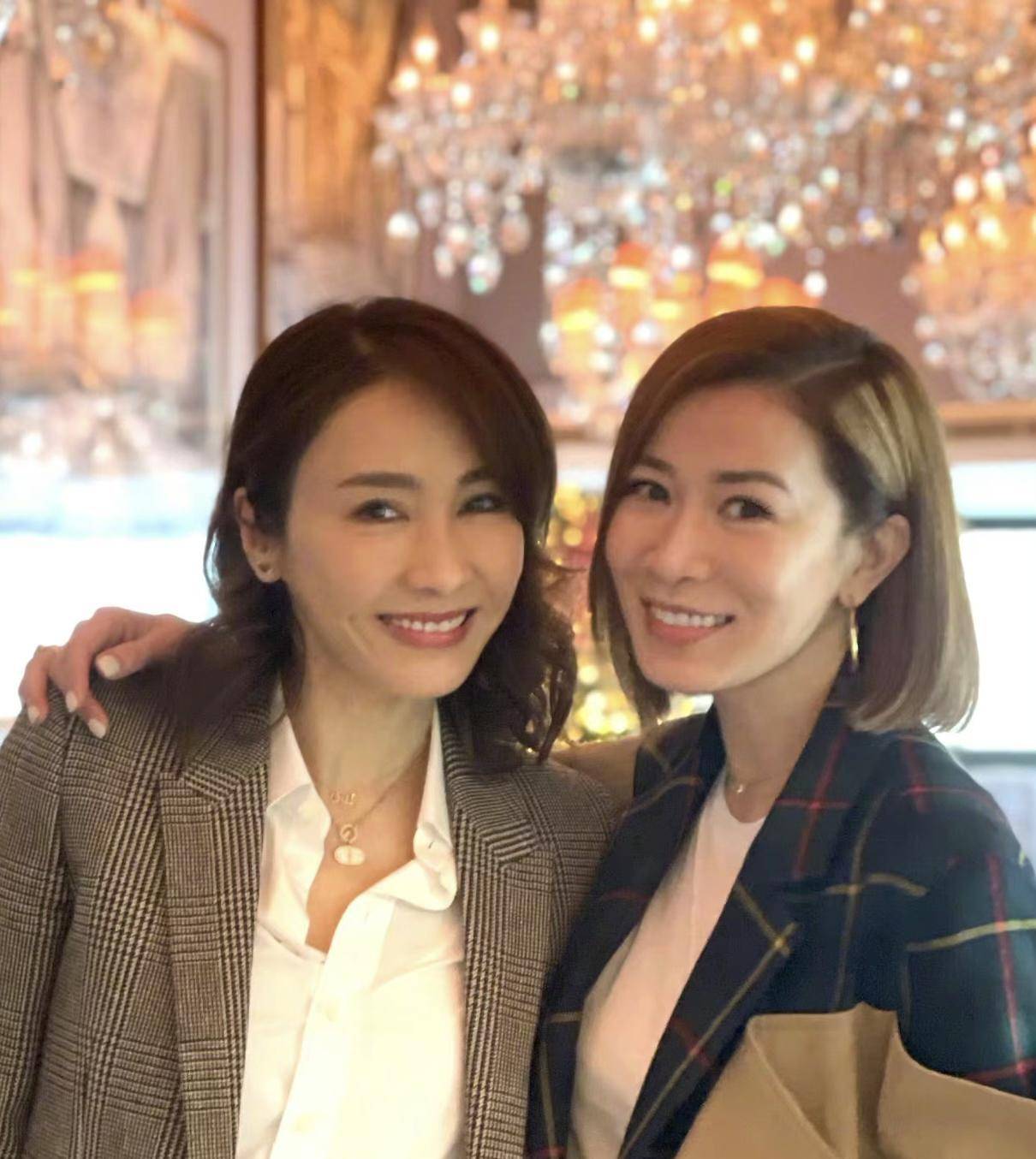 金枝欲孽两女主同框引发回忆杀佘诗曼黎姿两大美女聚首