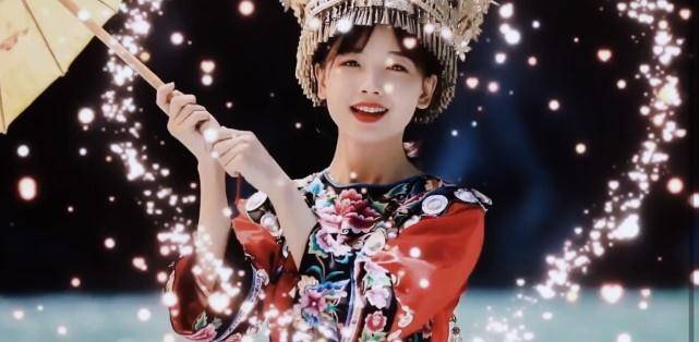 穿湘西服饰宣扬文化,太养眼_民族_电视_服装