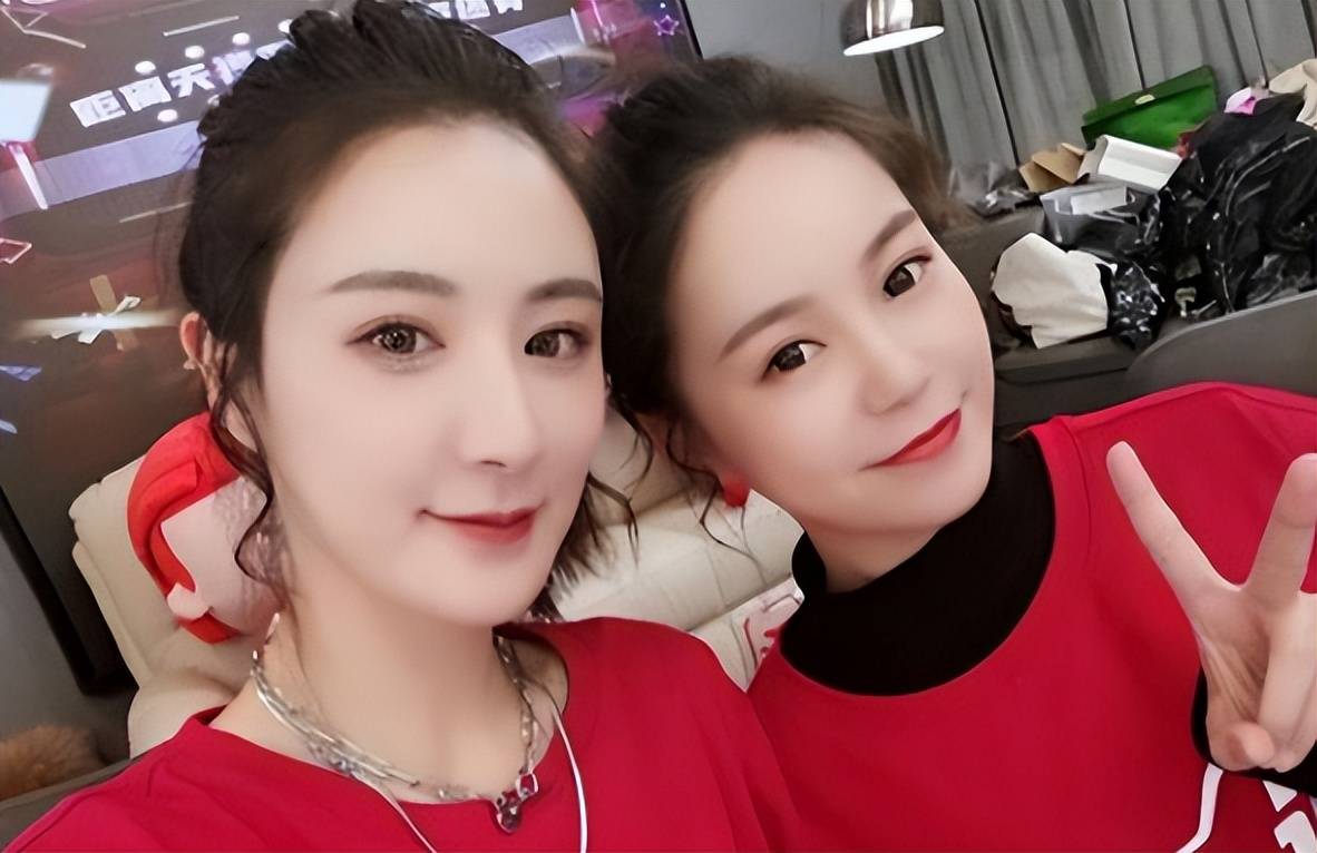 虽然谦寻旗下仍有林依轮,李静,呗呗兔等带货主播,但失去薇娅这个超级