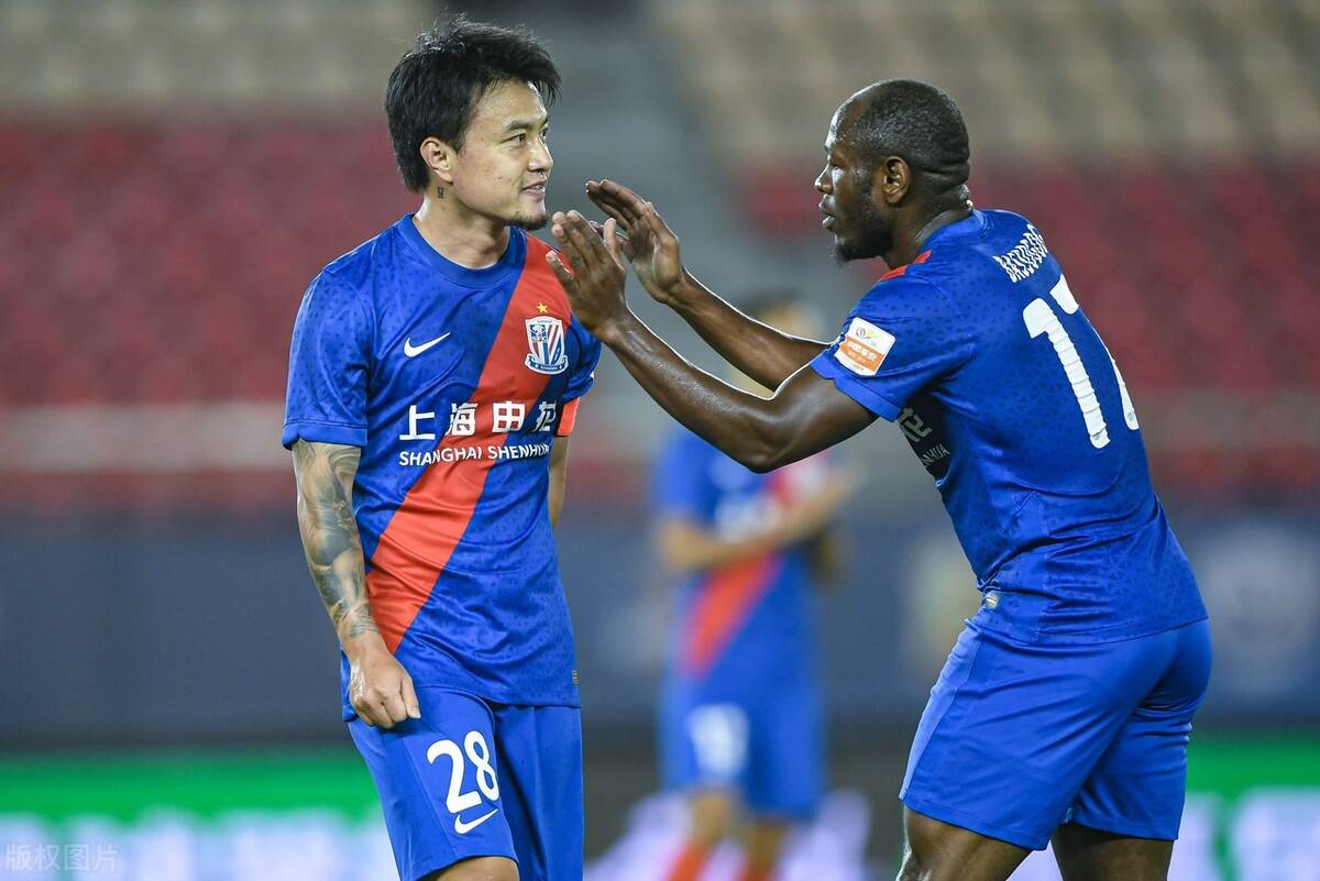 曹赟定最新表态引爆争议,球迷吐槽:上海申花现在就剩情怀了_广州队_本