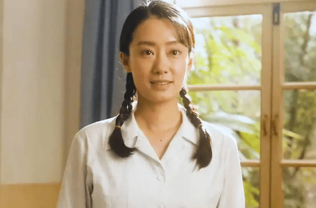 张小斐与张艺谋女儿合作,期待"斐妈"新作品_贾玲_李焕英_娱乐
