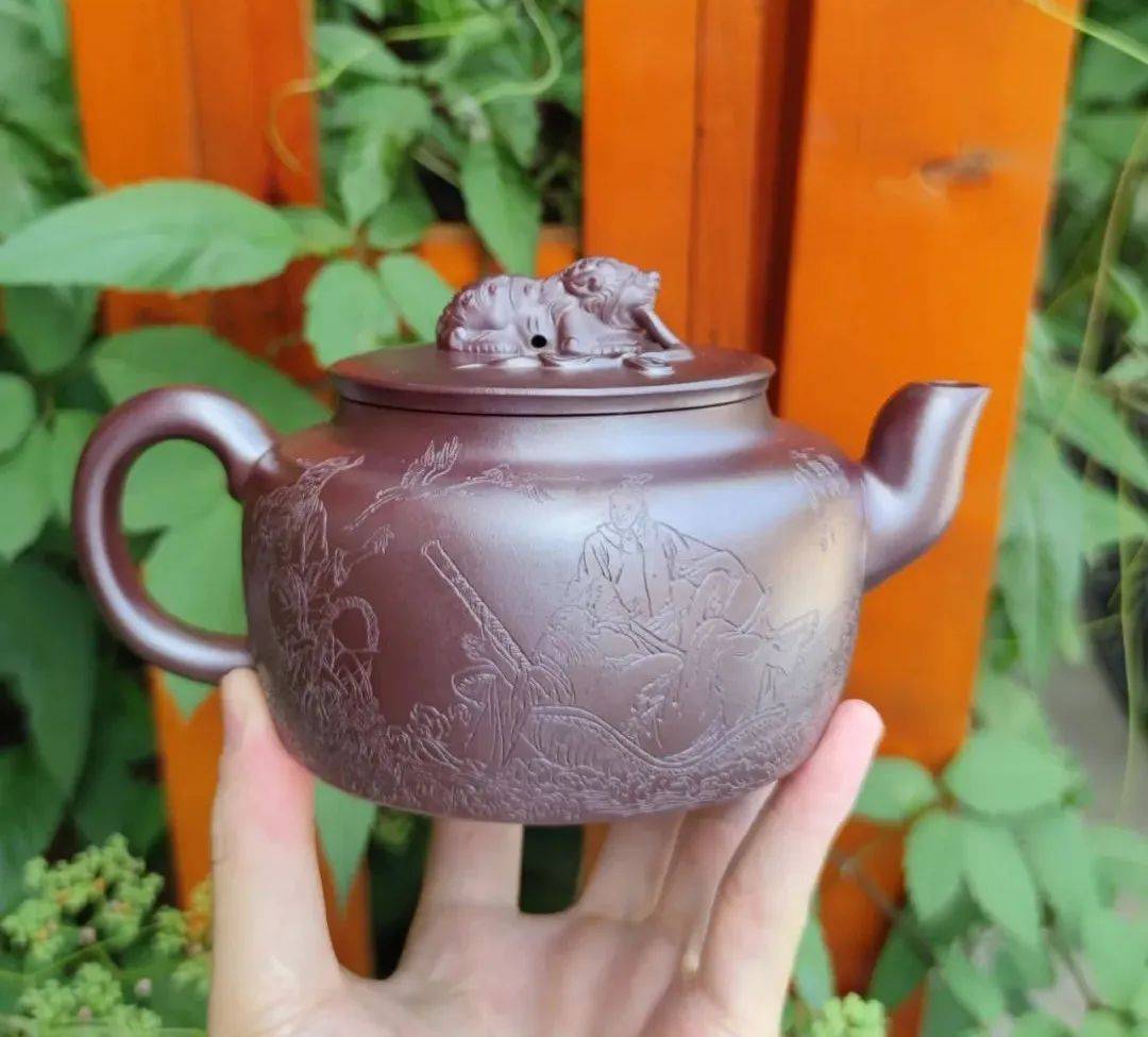 紫砂王朝:43年资深实力派【薛建珍】,浑然天成之花器,至善至美之人生