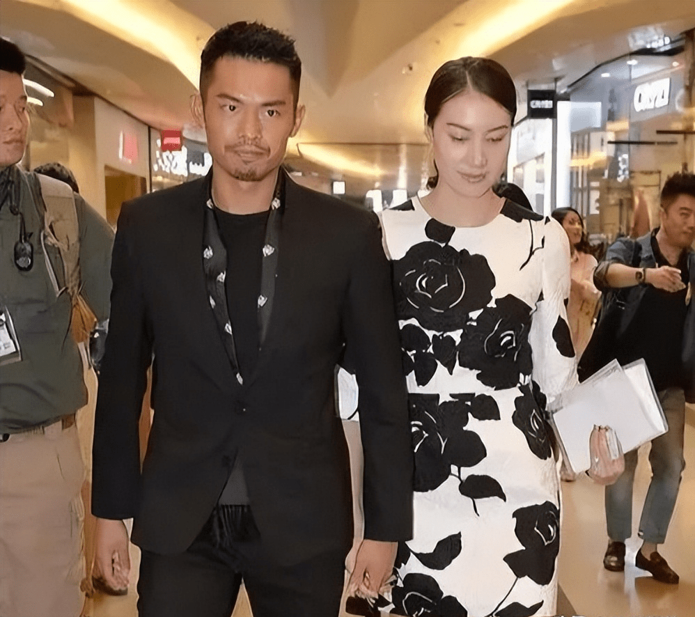 原创赵雅淇模特出身的她身姿撩人魅力四射错把滥情当爱情