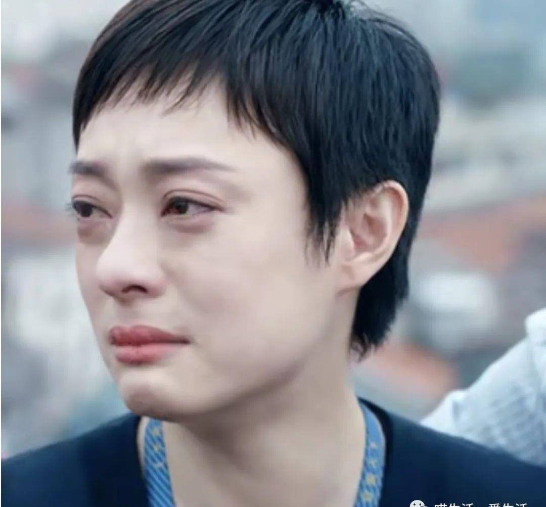 原创眼珠鼓起腮帮子变大脖子粗显老孙俪养生养了个寂寞