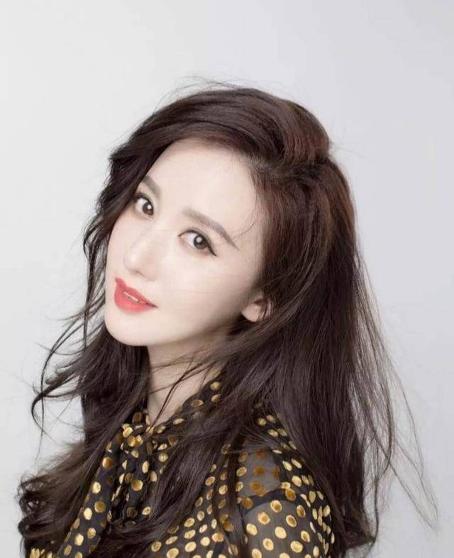 张萌身为耀客老板娘的排面来了!